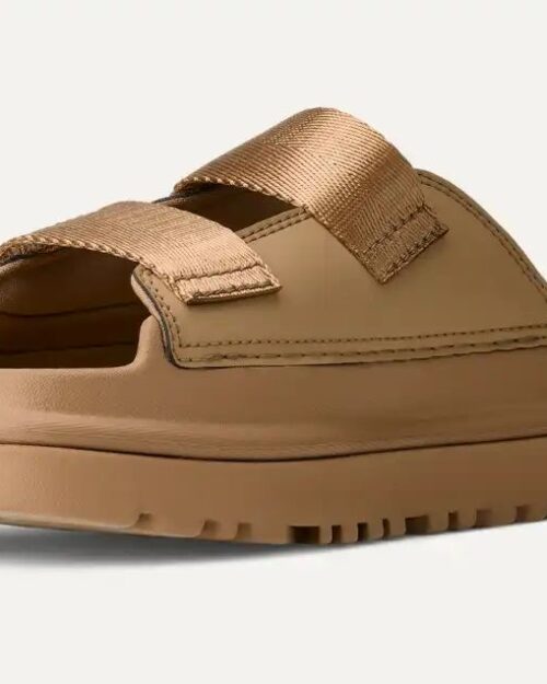 Alternative view of כפכף גולדנגלאו ילדות UGG